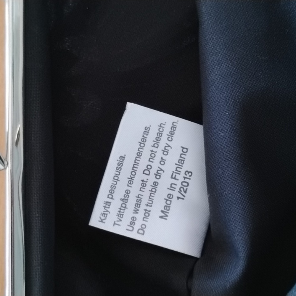 Marimekko Clasp Purse - Picture 4 of 8